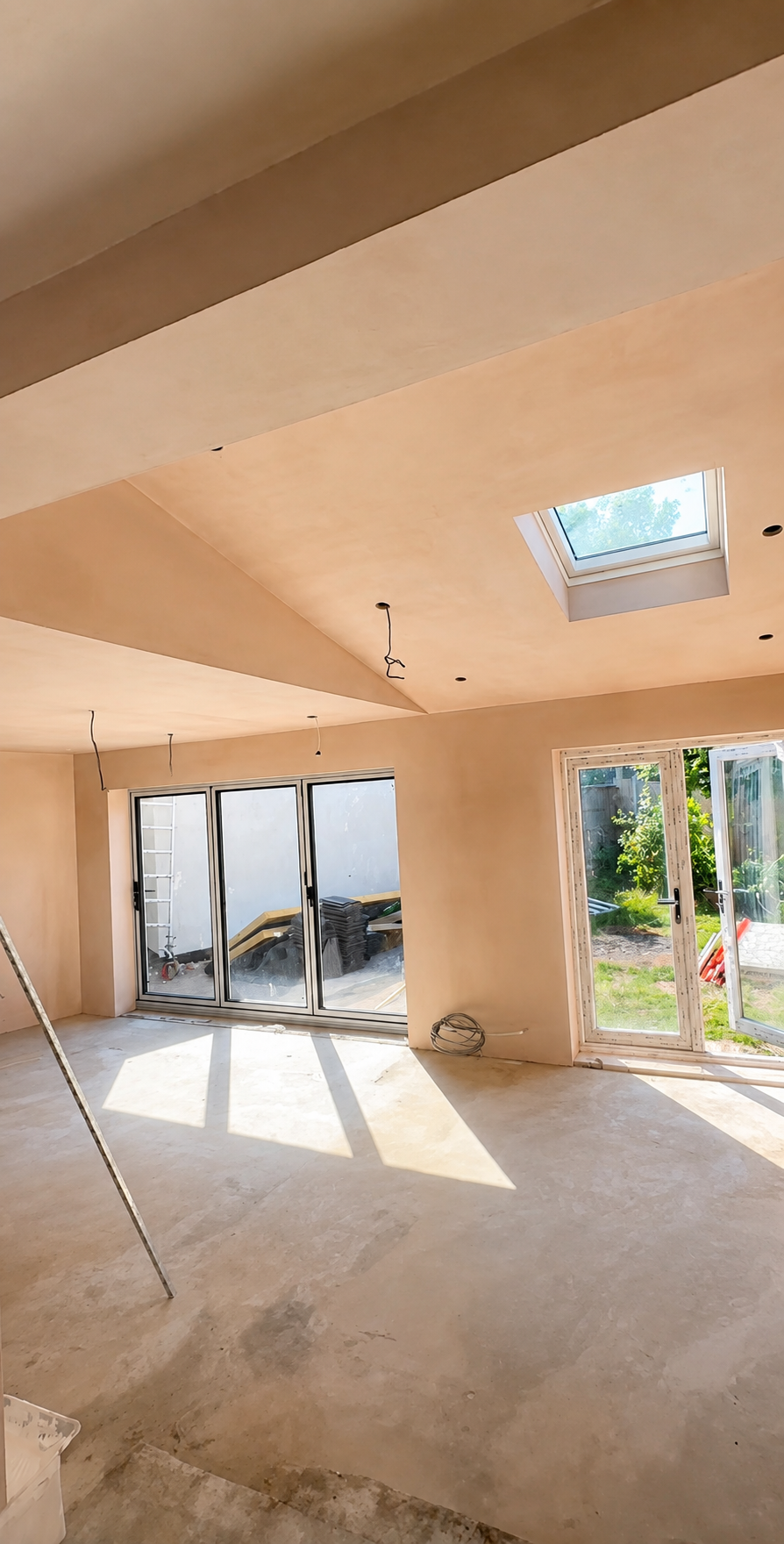 Skimmed extension interior